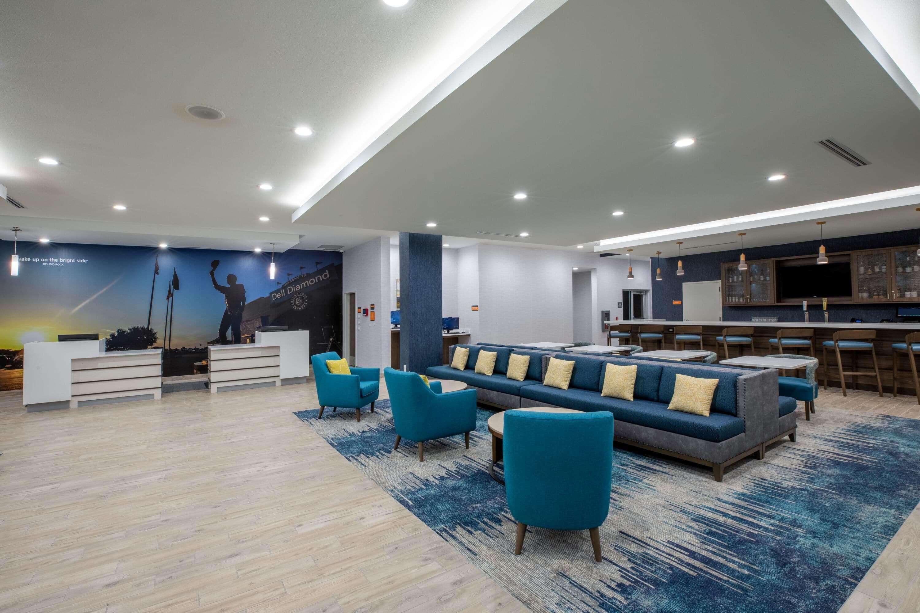 La Quinta Inn & Suites By Wyndham Round Rock Near Kalahari 외부 사진